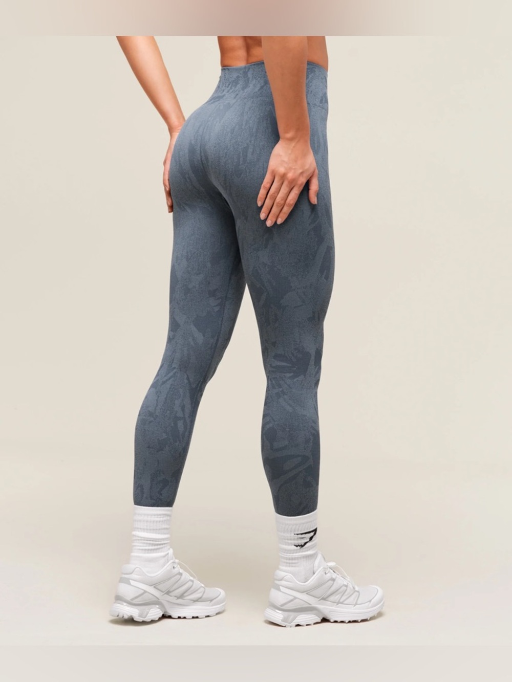 Gymshark Blue Adapt Camo Leggings size M - Picture 2 of 7